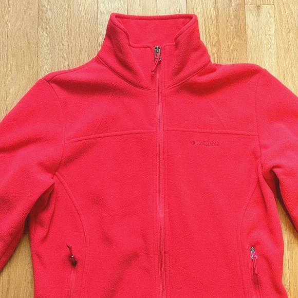 Columbia Fleece Shell Jacket Size Size Medium in a Vibrant Cherry Red. - Picture 2 of 8